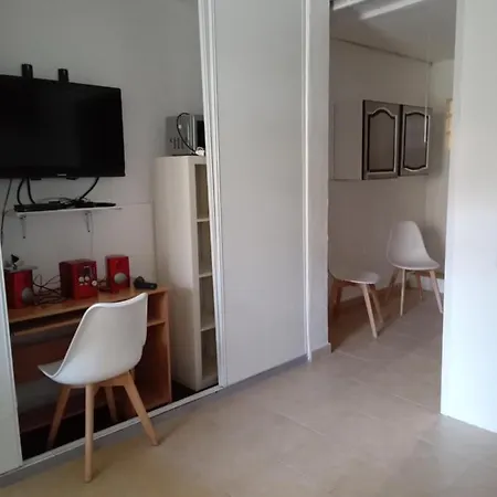 Studio Avec Jardinet - Visa Pour L'image Vakantiehuis Espira-de-l'Agly