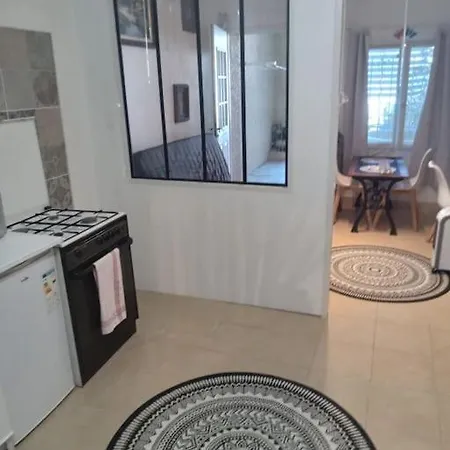 Vakantiehuis Studio Avec Jardinet - Visa Pour L'image *